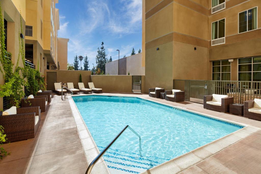 Staybridge Suites Anaheim At The Park an IHG Hotel Main image 2